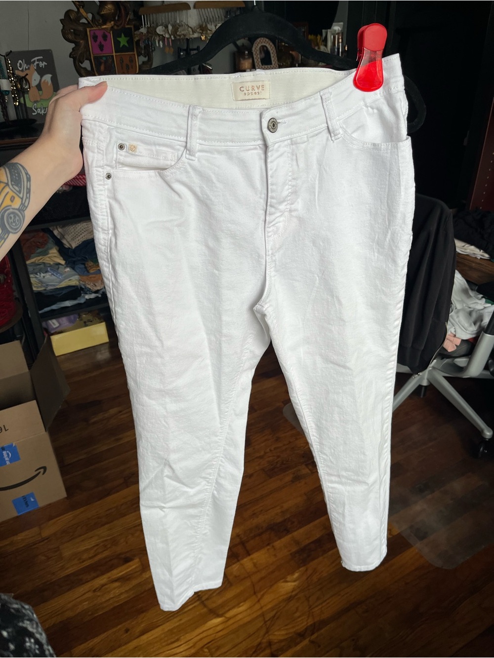 CURVY White Stretch High-Rise Ankle Jeans